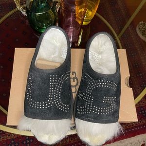 New UGG black slides with studs